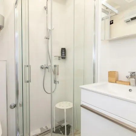 New Stylish Studio Apartment
